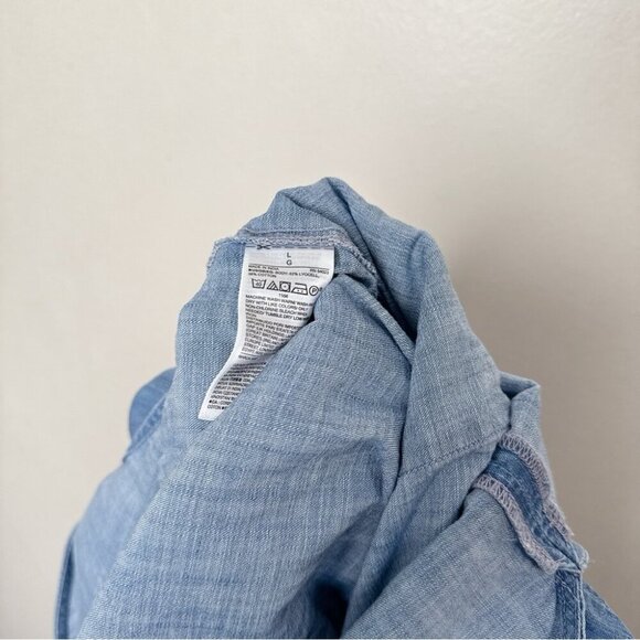 GAP Womens Large Vneck Sleeveless Chambray Capri Romper - Picture 10 of 14